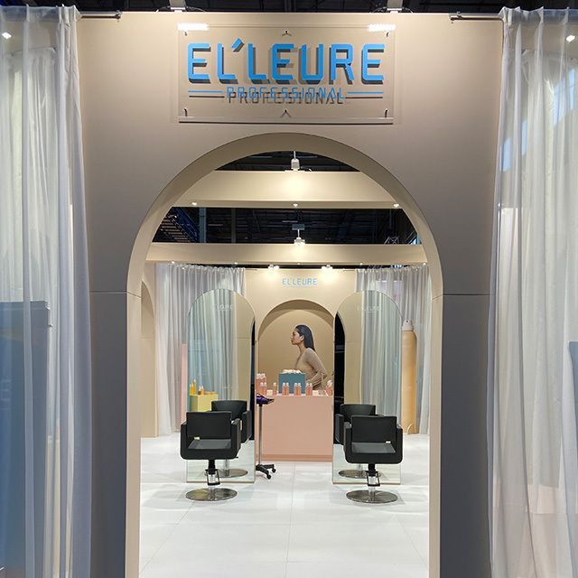 Elleure op The Hair X-perience